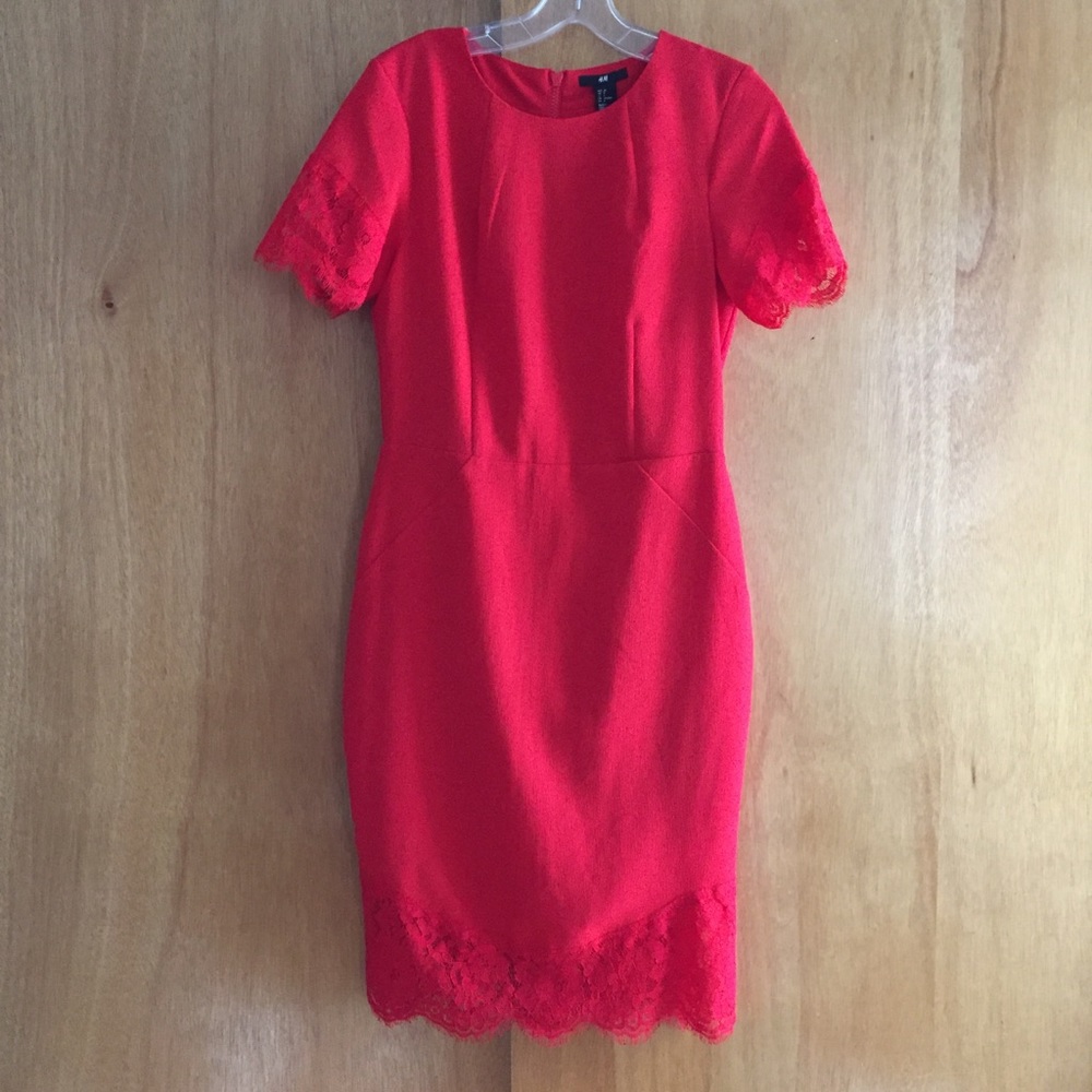 Red lace H&M dress